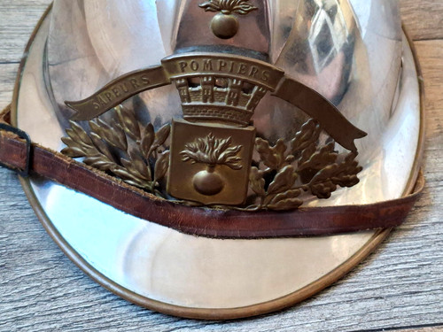 Casque sapeurs pompiers - un, sapeurs-pompiers