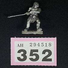 Uruk-Hai Berserker Métal