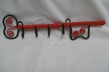 Porte clés mural des années 1970 en fil d'acier plastifié noir et rouge (BB2)