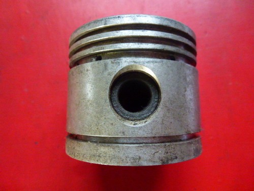 Piston moteur bernard w110 - bernard,