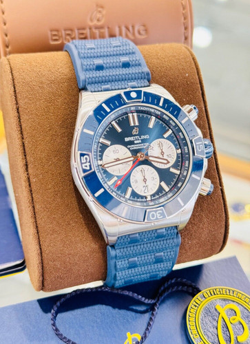 Breitling super chronomat - breitling, b01