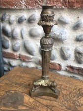 Beau bougeoir tripode Pieds Griffes bronze doré  Empire Restauration Chandelier