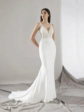 Pronovias wedding dress - pronovias,