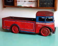 Jouet Ancien en Tôle JOUSTRA