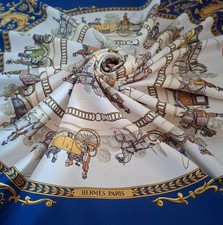 HERMÈS Tuch Scarf LA