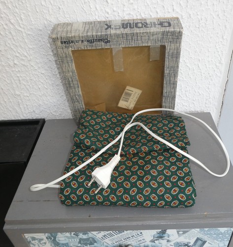 Chauffe assiettes tissu plis - assiettes,