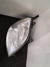 Optique avant principal droit