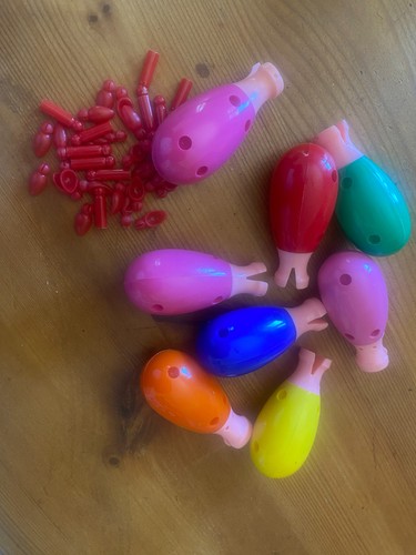 Cochon qui rit pieces - qui,