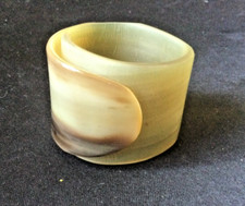 ancien rond de serviette en corne de boeuf époque 1900