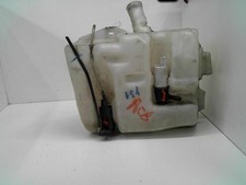 Reservoir lave-glace avant