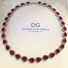 Or Blanc Finition Poire Coupe Rouge Rubis et Créé Diamant Collier Cadeau Emballé