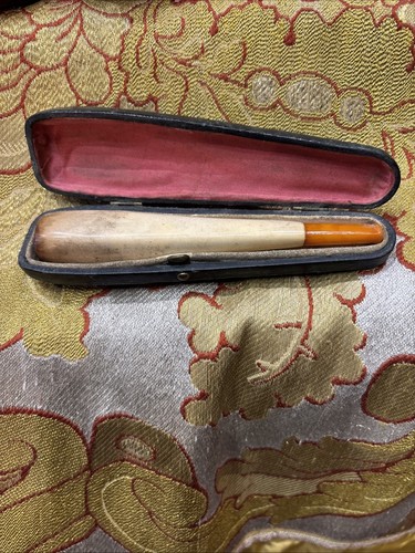Ancien fume cigare cigarette