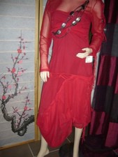 SAVE THE QUEEN: robe cocktail