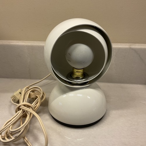Vintage vico magistretti white - vico,
