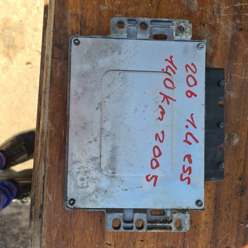 Boitier injection calculateur - boitier,