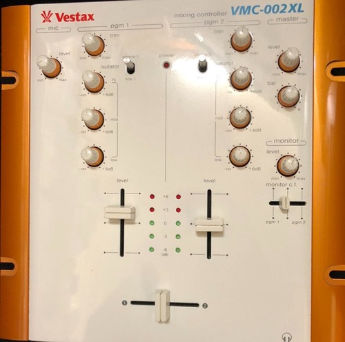 Mixeur vestax - mixeur, dj