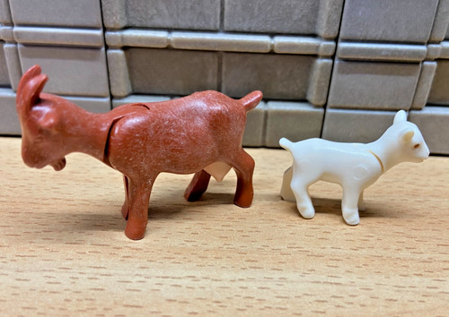 Playmobil animaux chèvres - 2,