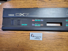 Corps supérieur YAMAHA DX7