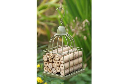 Maison pour insectes suspendue - pour,