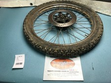 Pneu de jante de roue avant