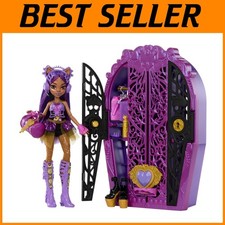 Clawdeen Wolf Doll with 19
