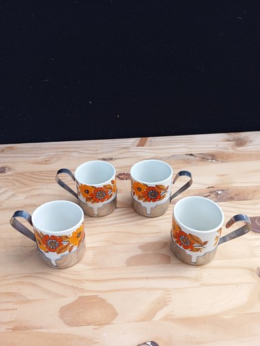 Lot anciennes tasses - anciennes,