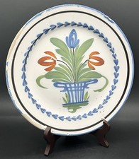 Assiette en faïence