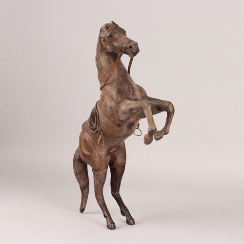 Cheval cabré recouvert - cheval,