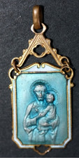 Médaille religieuse fin XIXe doré & émaillé "Saint Joseph et l'Enfant Jésus"