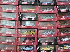 Différents Véhicules Ninco Porsche Ferrari Opel Mercedes Audi McLaren Alfa Rom