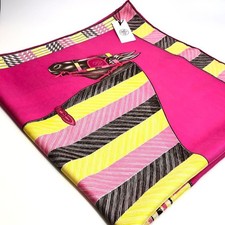 Super rare Hermes Carre Wash