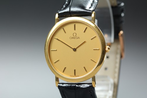 Presque comme neuve montre - [presque, neuve]