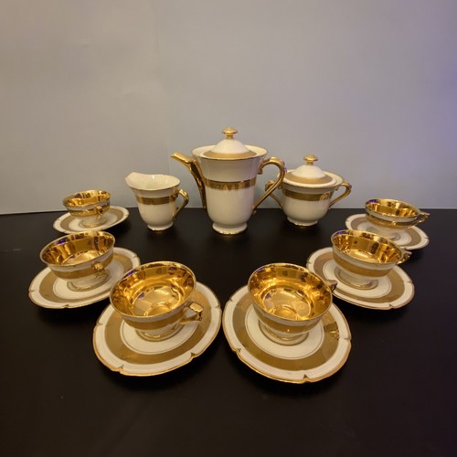 Service the porcelaine de - the,