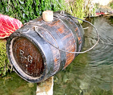 ANCIEN PETIT TONNEAU BOIS VENDANGEUR JOURNALIER PAYSANS GOURDE VIN ART POPULAIRE