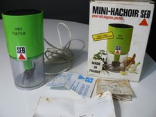 MAGNIFIQUE MINI HACHOIR SEB