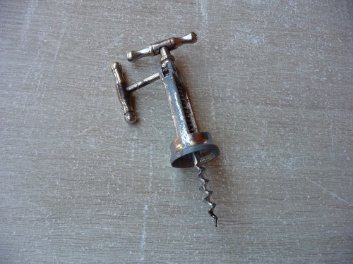 Tire bouchon ancien - tire, a