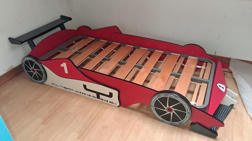 Lit voiture formule pour une - lit,