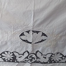 linge ancien drap brodé main