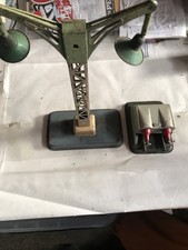 JEP Buttoir Et Lampadaire A