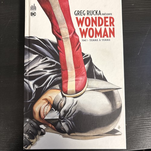 Greg rucka presente - rucka,