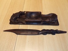 Cendrier en bois crocodile avec couteau coupe papier