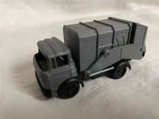 voiture miniature plastique camion BERLIET benne à ordures publicitaire BONUX