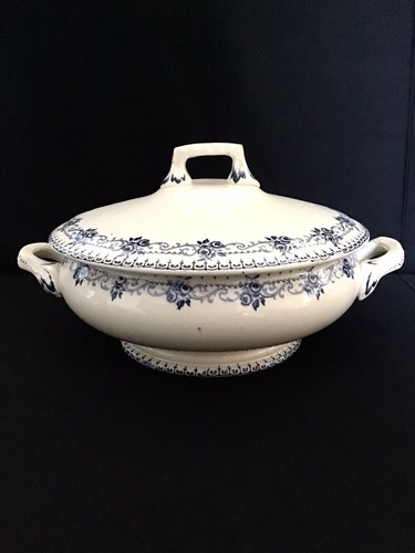 Petite soupière ancienne - petite,