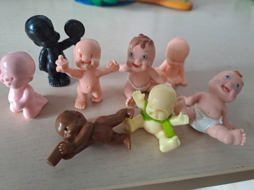 Figurines babies années 80 - 8,