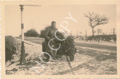 Photo wk2 1940 - -,