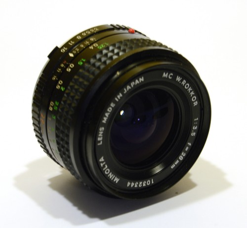 Minolta f 28mm tres - mc,