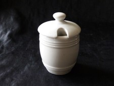 ANCIEN MOUTARDIER EN PORCELAINE EPAISSE BLANCHE FIN 19eme DEBUT 20eme