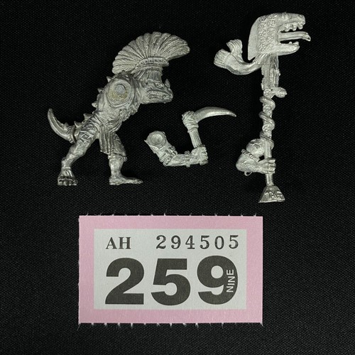 Hommes lézards saurus - hommes-lézards,