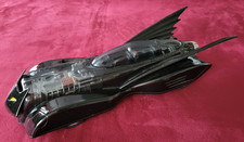 BATMOBILE METAL CORGI - 2000 -