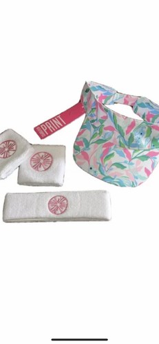 Nwt lilly pulitzer - nwt, holding